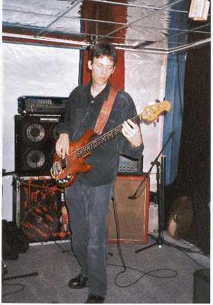 Nick Behr am 24.11.2000 bei den Steglitzer Rocktagen